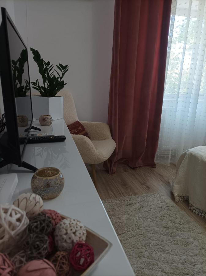 Soft Apartments Galati  Bagian luar foto