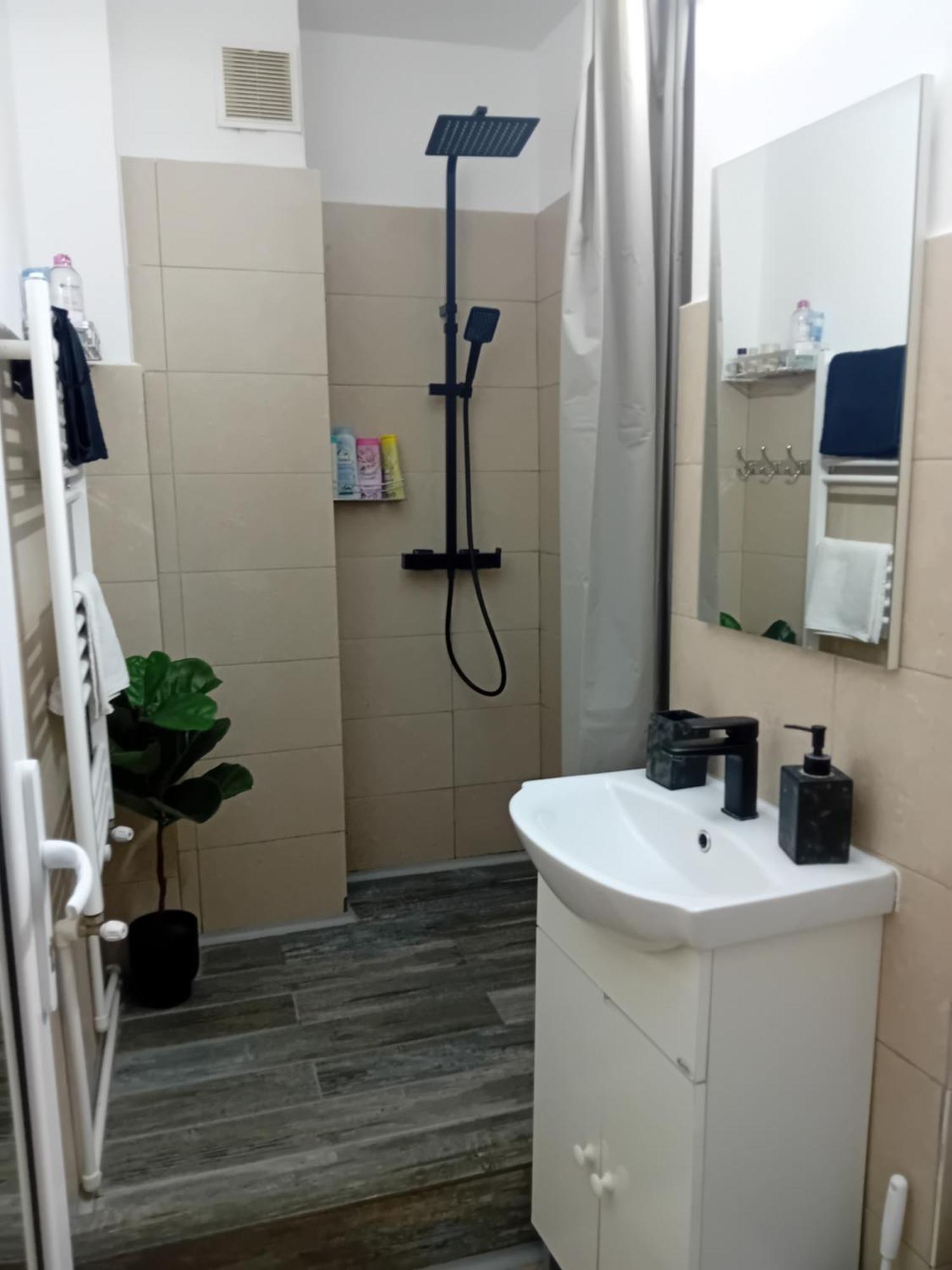 Soft Apartments Galati  Bagian luar foto